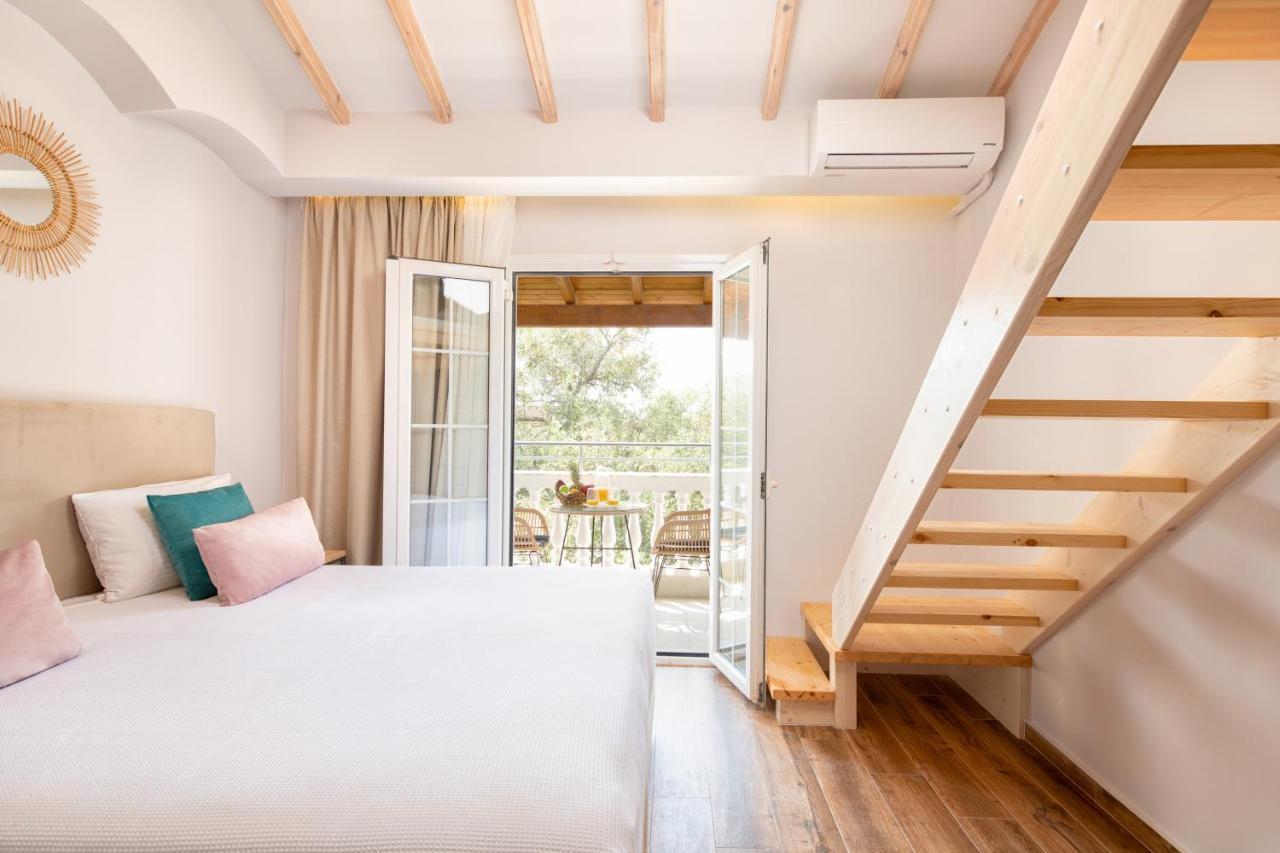 Korina Apart Hotel Kavos Ngoại thất bức ảnh