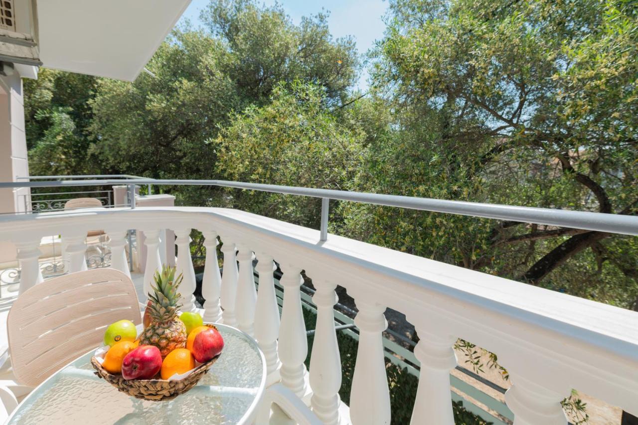 Korina Apart Hotel Kavos Ngoại thất bức ảnh