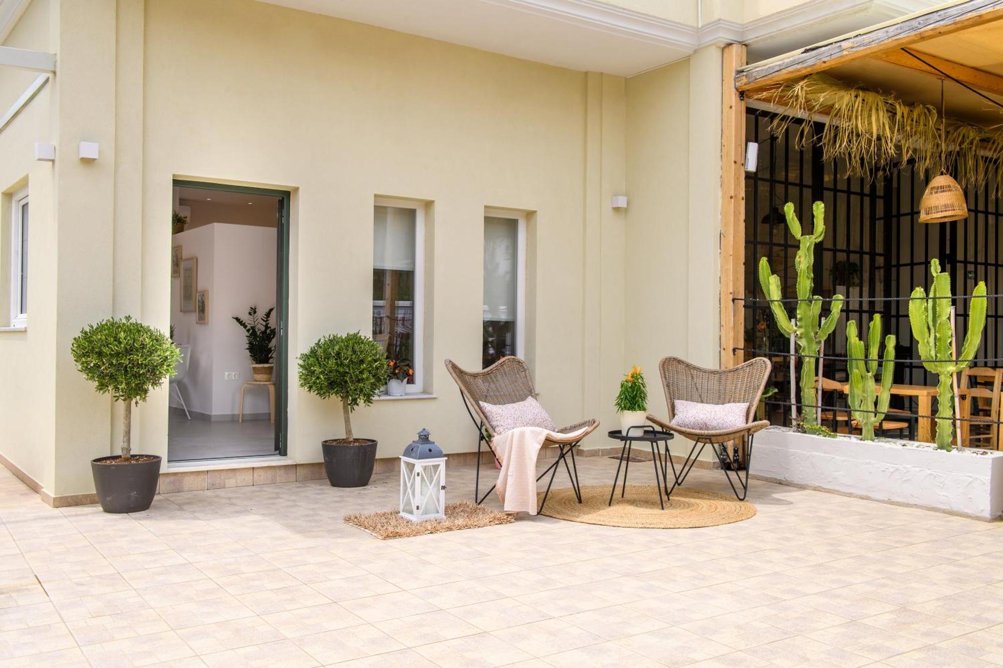 Korina Apart Hotel Kavos Ngoại thất bức ảnh